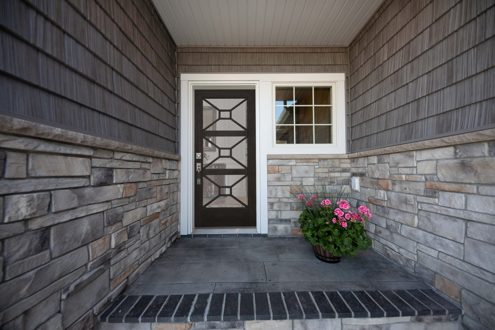 Featured Product: Texture Stainable Aluminum SDL Bars