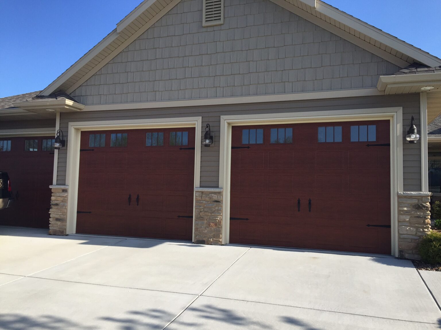 Garage Door Frames Frontline Bldg. Products Inc.